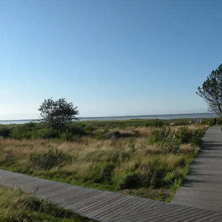 Апартаменты Altes Pastorenhus - Land Und *