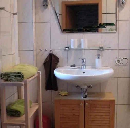 Altes Pastorenhus - Land Und Apartamento