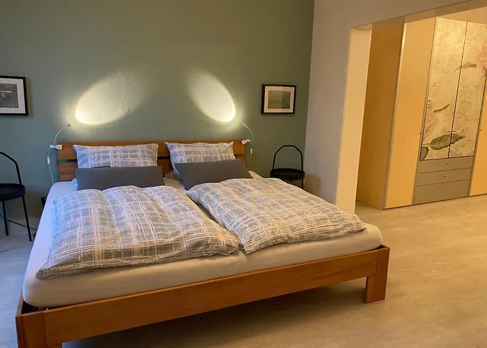 Altes Pastorenhus - Land Und Apartamento Osterbruch