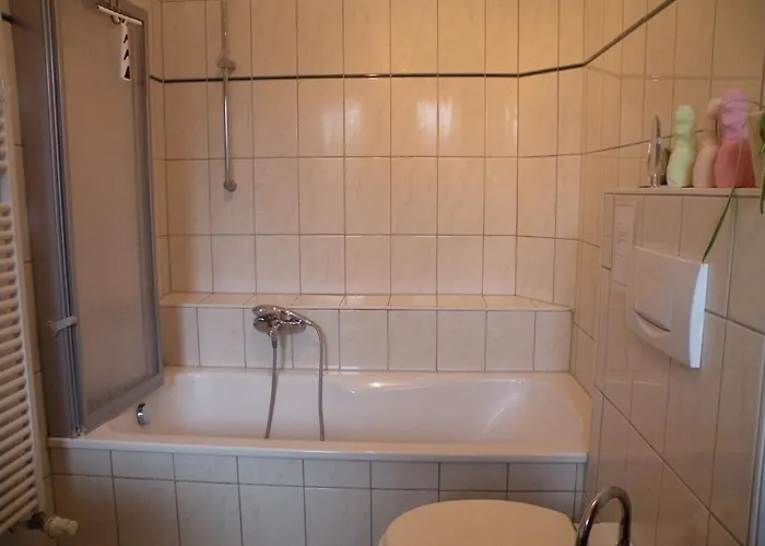 Altes Pastorenhus - Land Und Apartamento